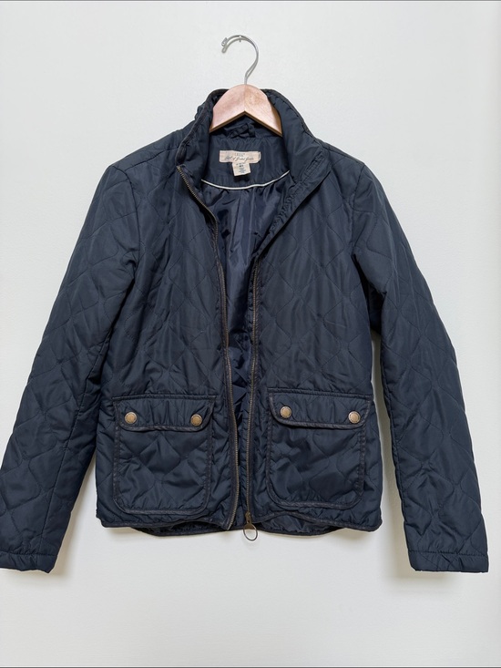 H&M Jackets & Blazers - H&M Quilted Navy Utility Jacket with Button Pockets